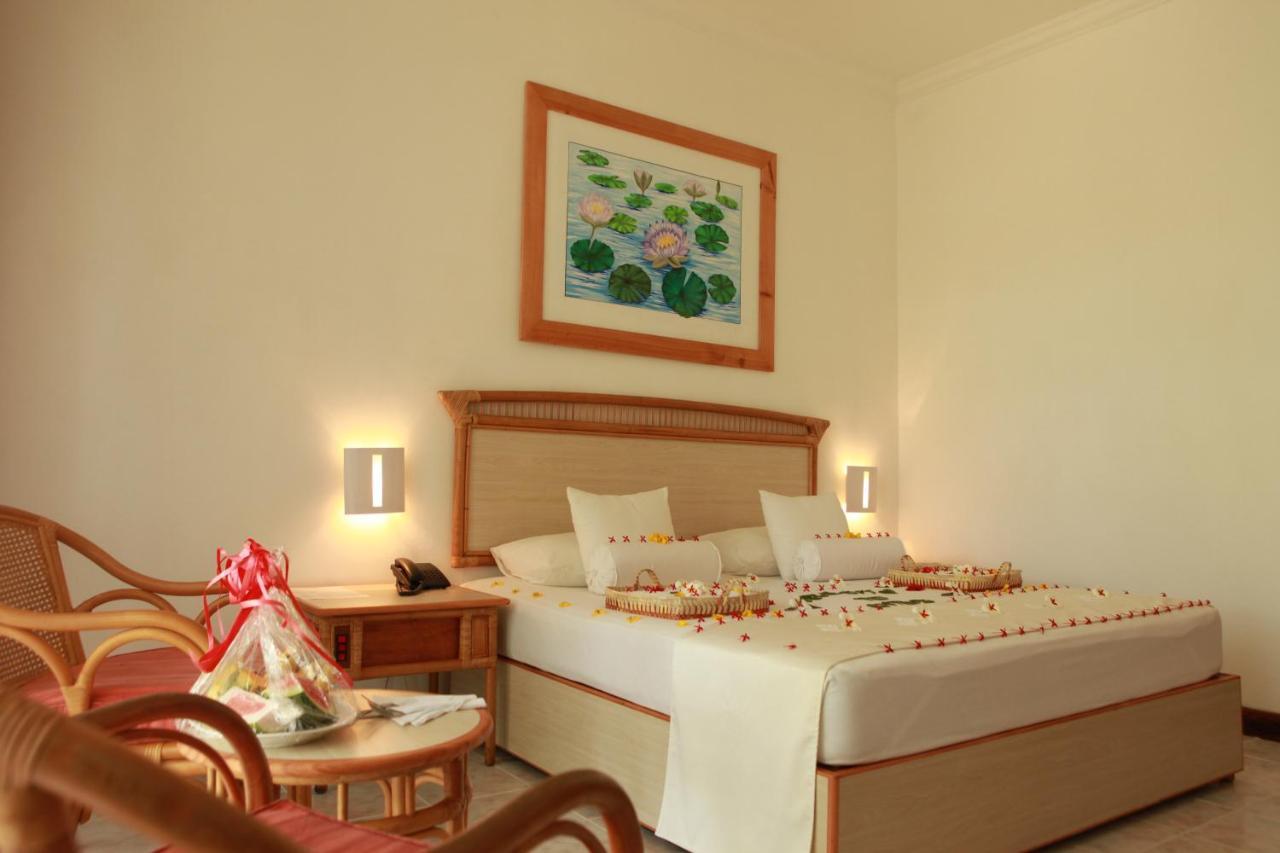 The Oasis Beach Resort Hambantota Exterior foto