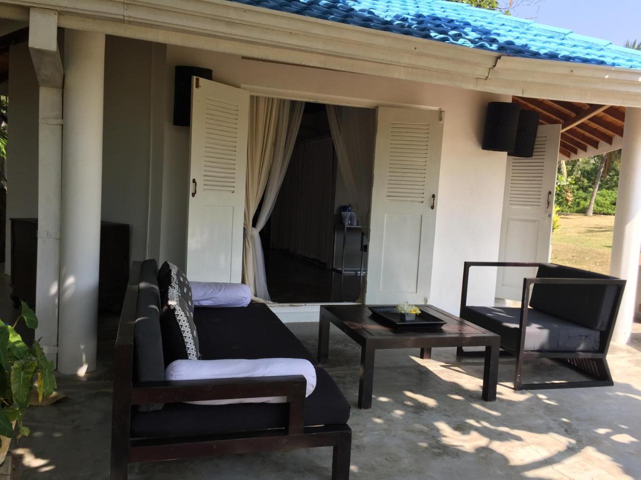 The Oasis Beach Resort Hambantota Exterior foto
